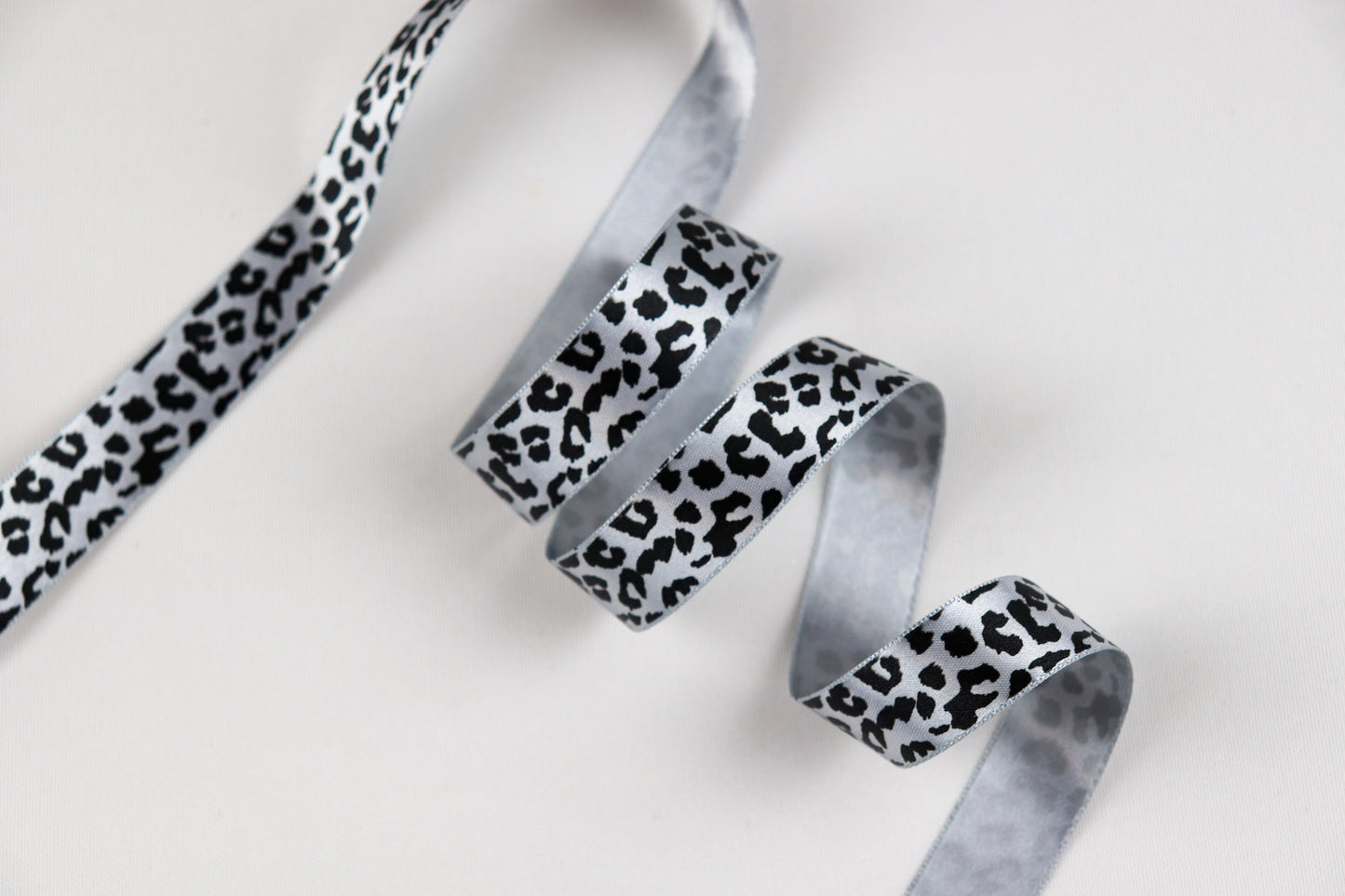 3/4 Inch Shiny Leopard Print Ribbon