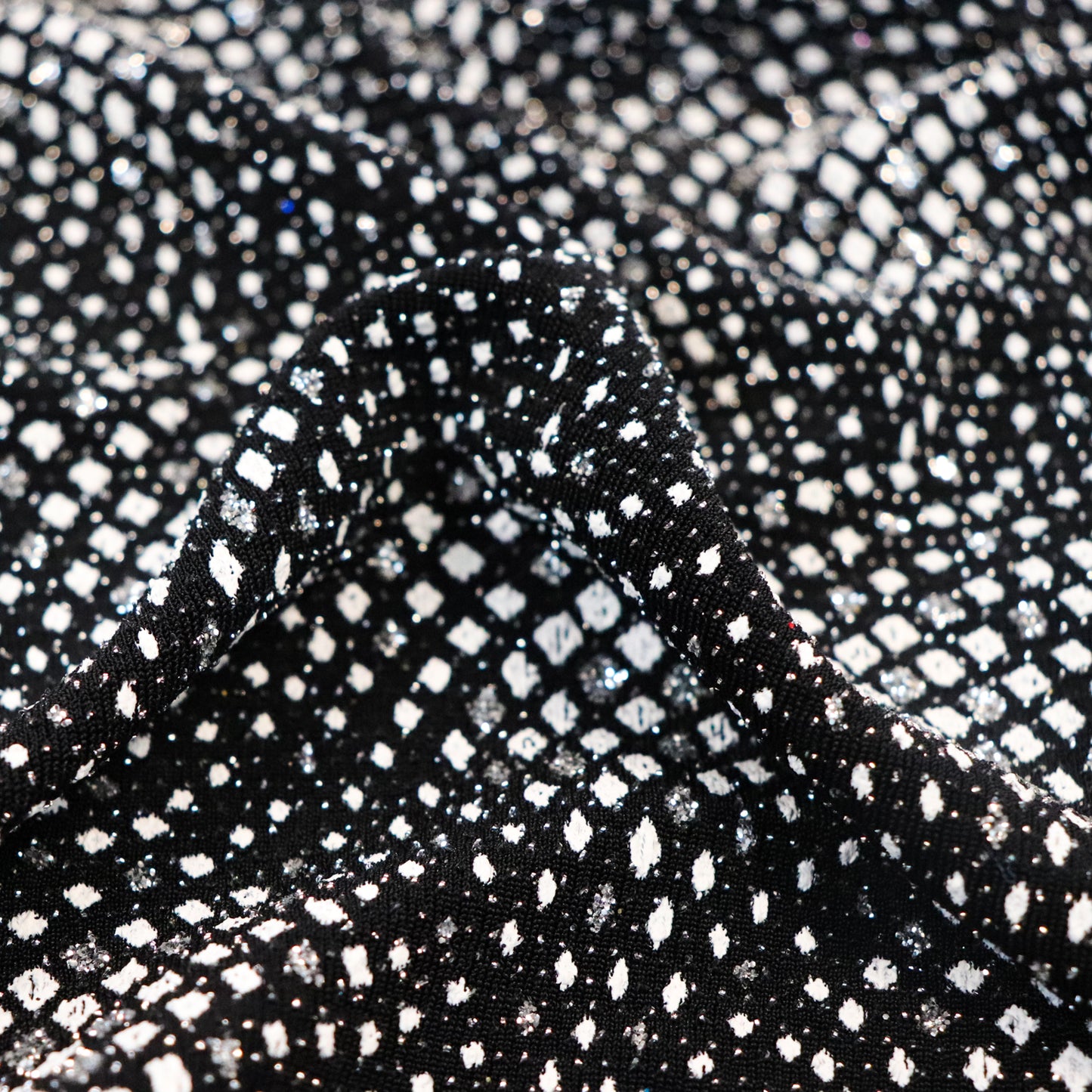 Geometric Silver Lurex