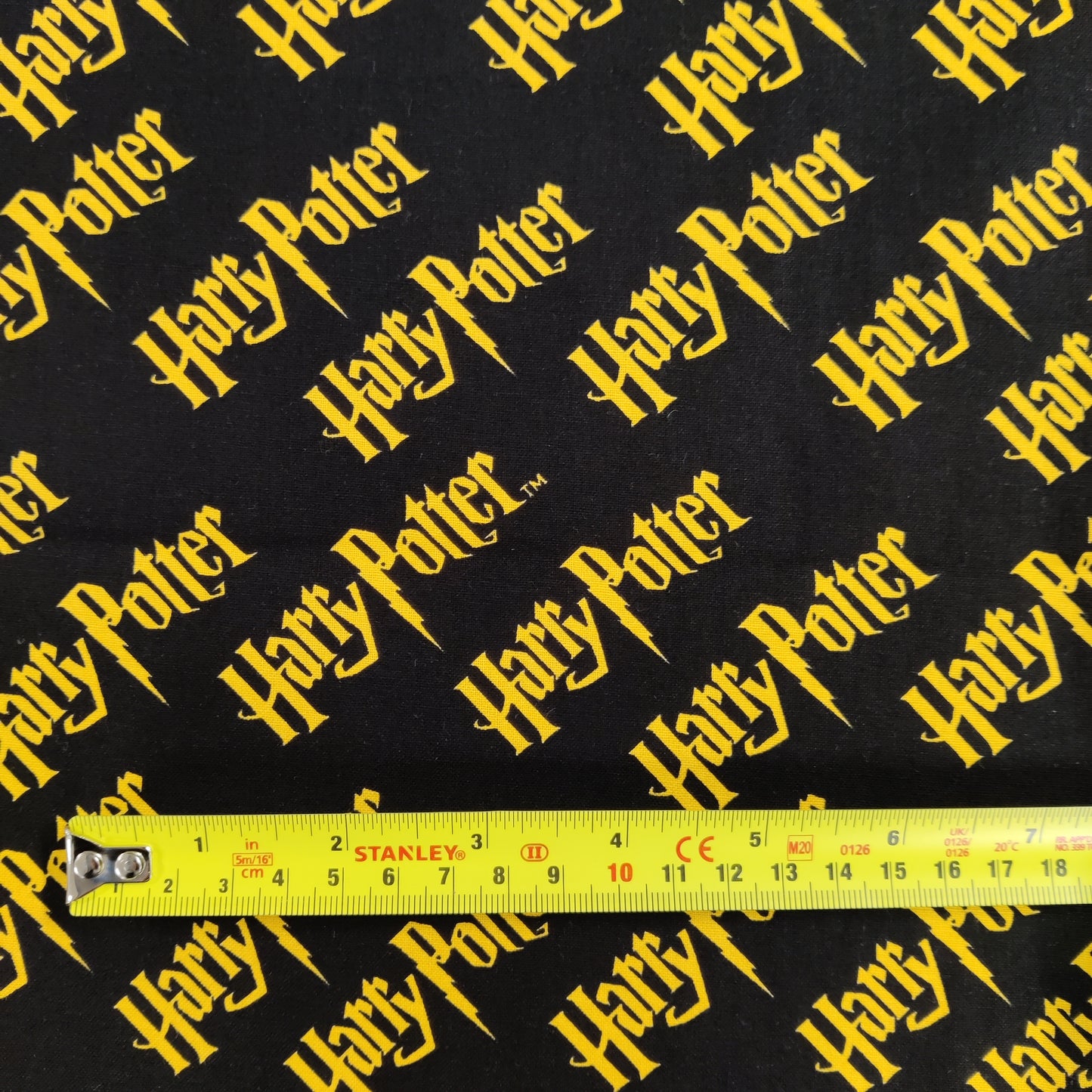 Harry Potter Gold Logo Cotton Fabric 0.3 Metres
