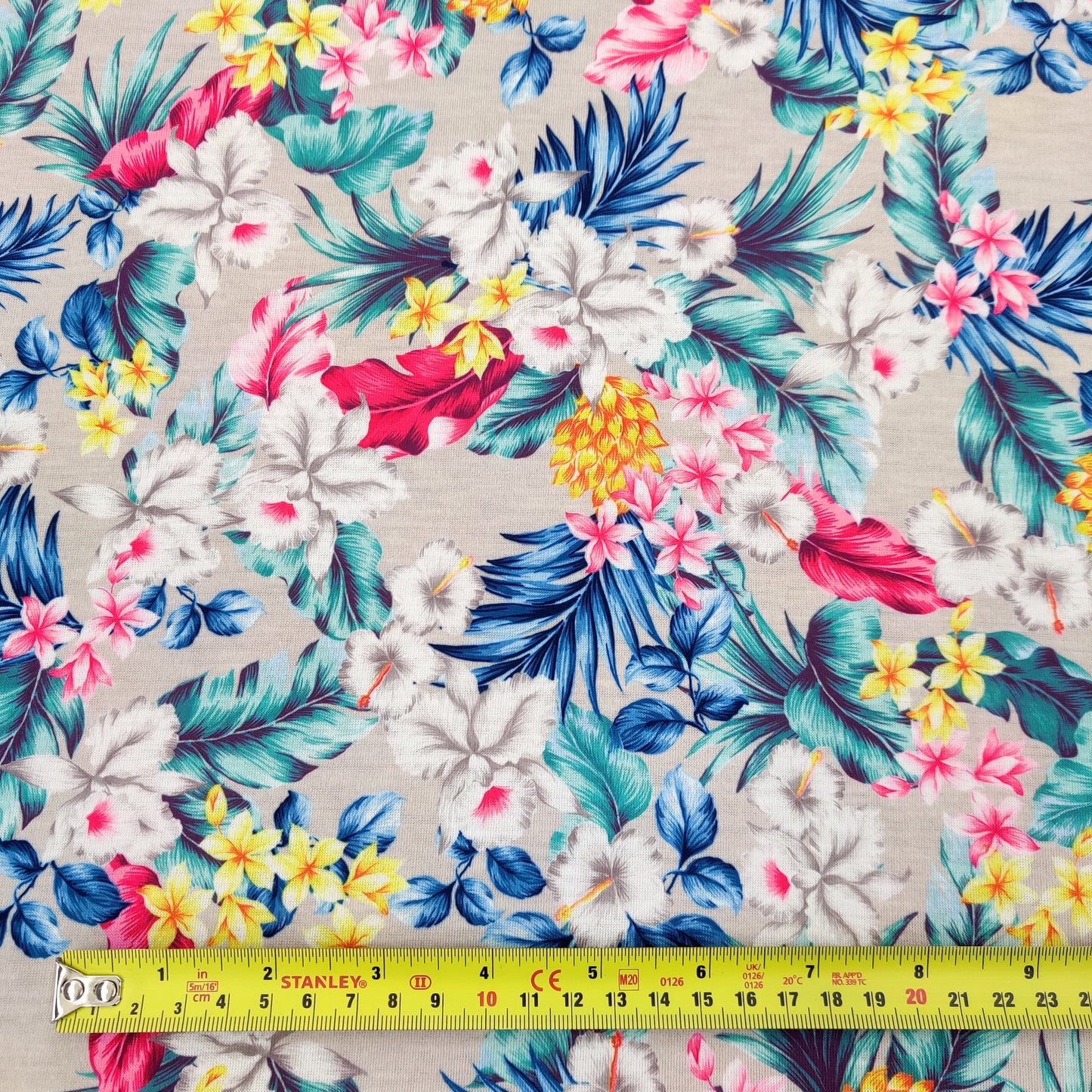 FS532_2 Floral | Fabric | drape, Fabric, fashion fabric, Floral, FS133, Green, jersey, making, Orange, Palm, sale, sewing, spun polyester, Spun Polyester Elastane, stretch, Stretchy, Tropical | Fabric Styles