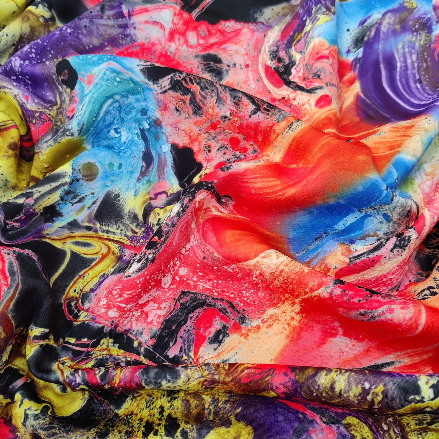 Tie Dye Marble Lightweight Scuba Stretch Fabric Black White