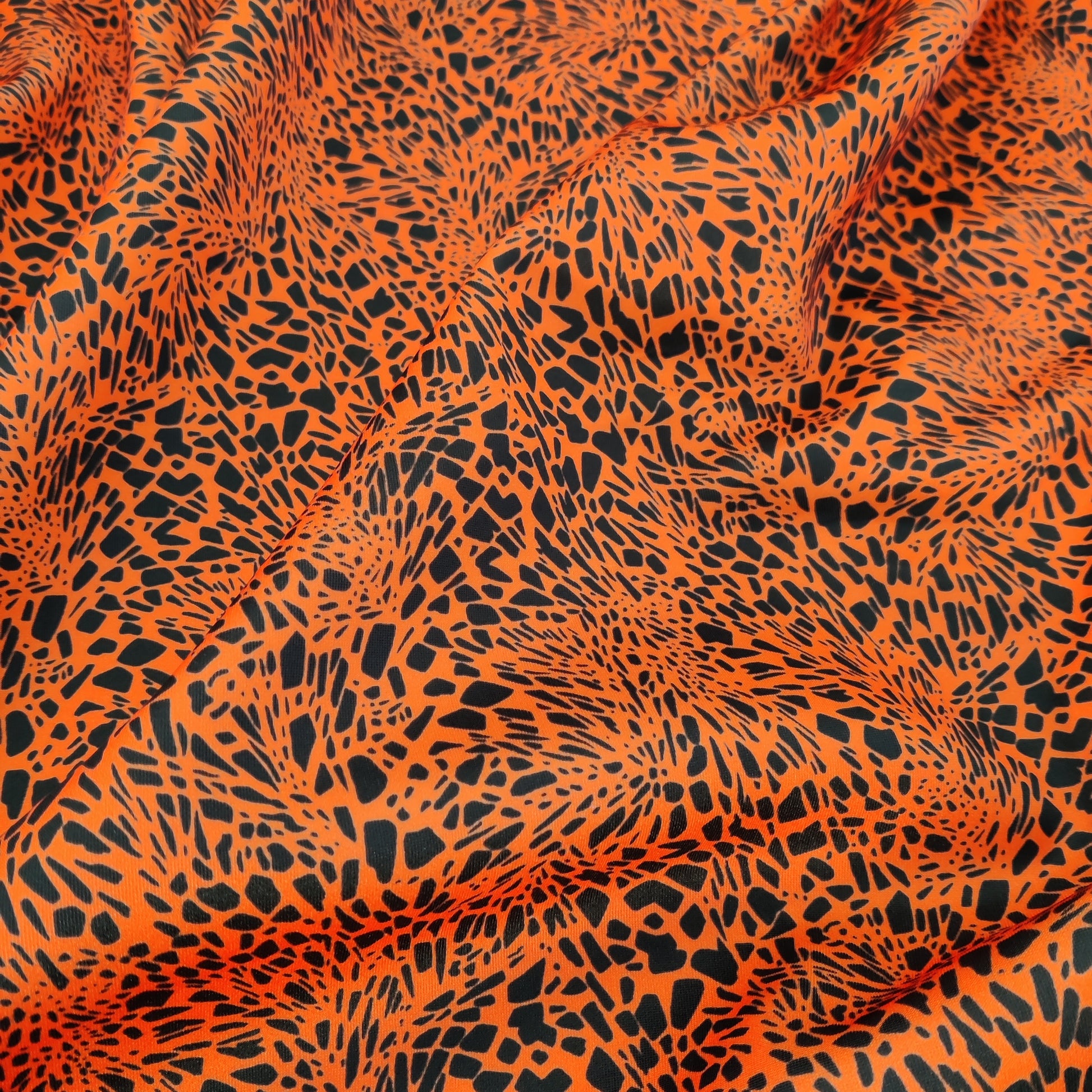 FS845_1 Leopard Animal | Fabric | animal, drape, Fabric, fashion fabric, green, Leopard, making, Sale, Scuba, sewing, spots, Stretchy | Fabric Styles