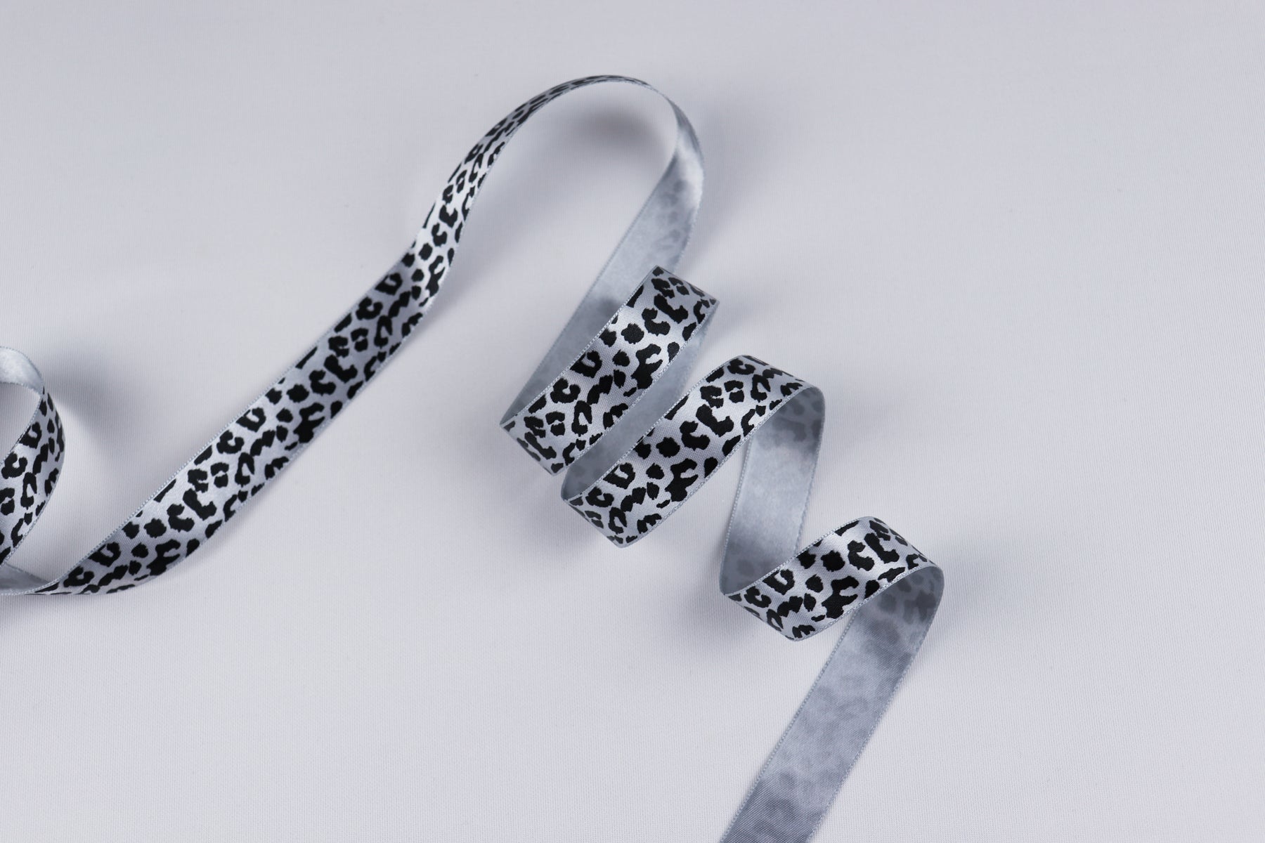 3/4 Inch Shiny Leopard Print Ribbon