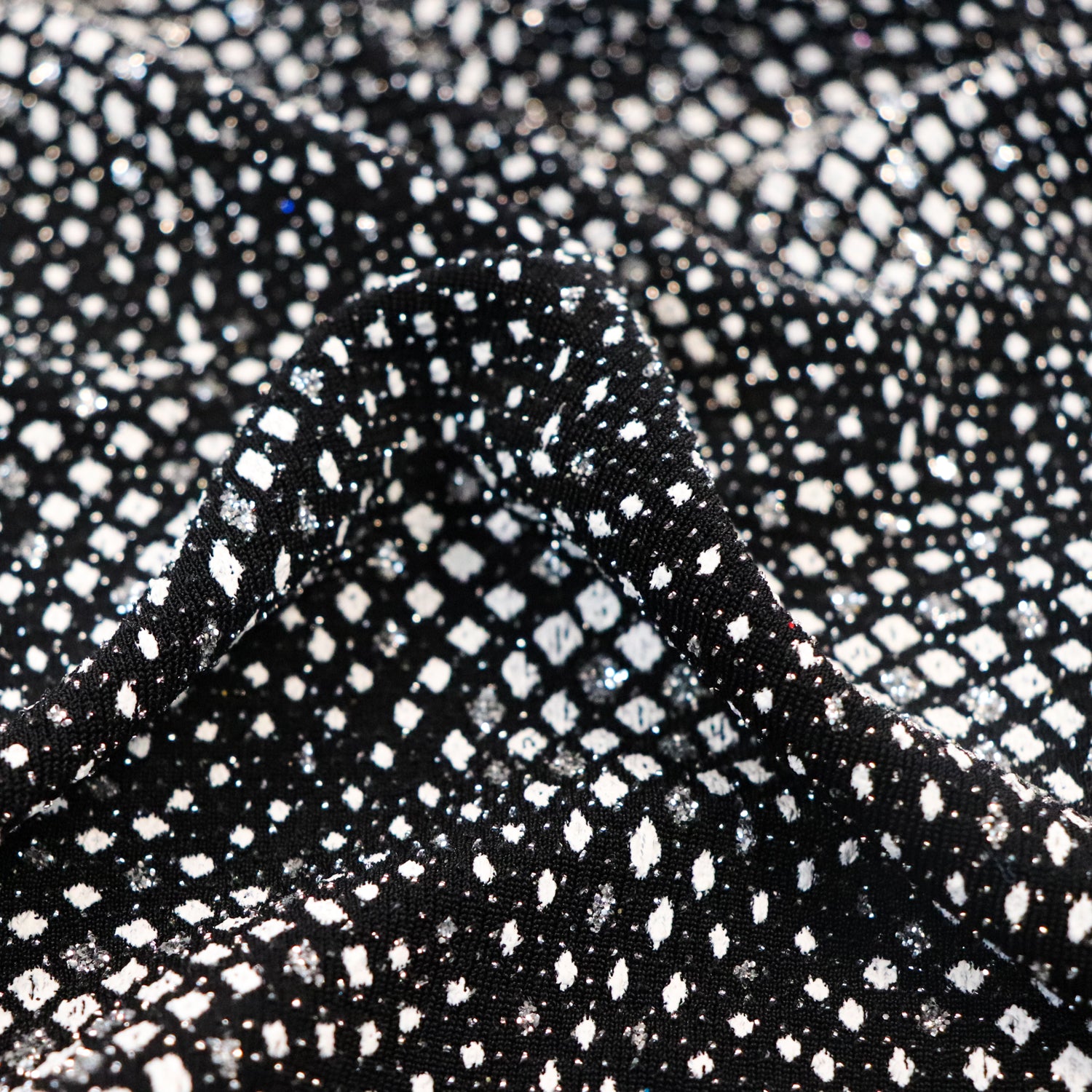 Geometric Silver Lurex