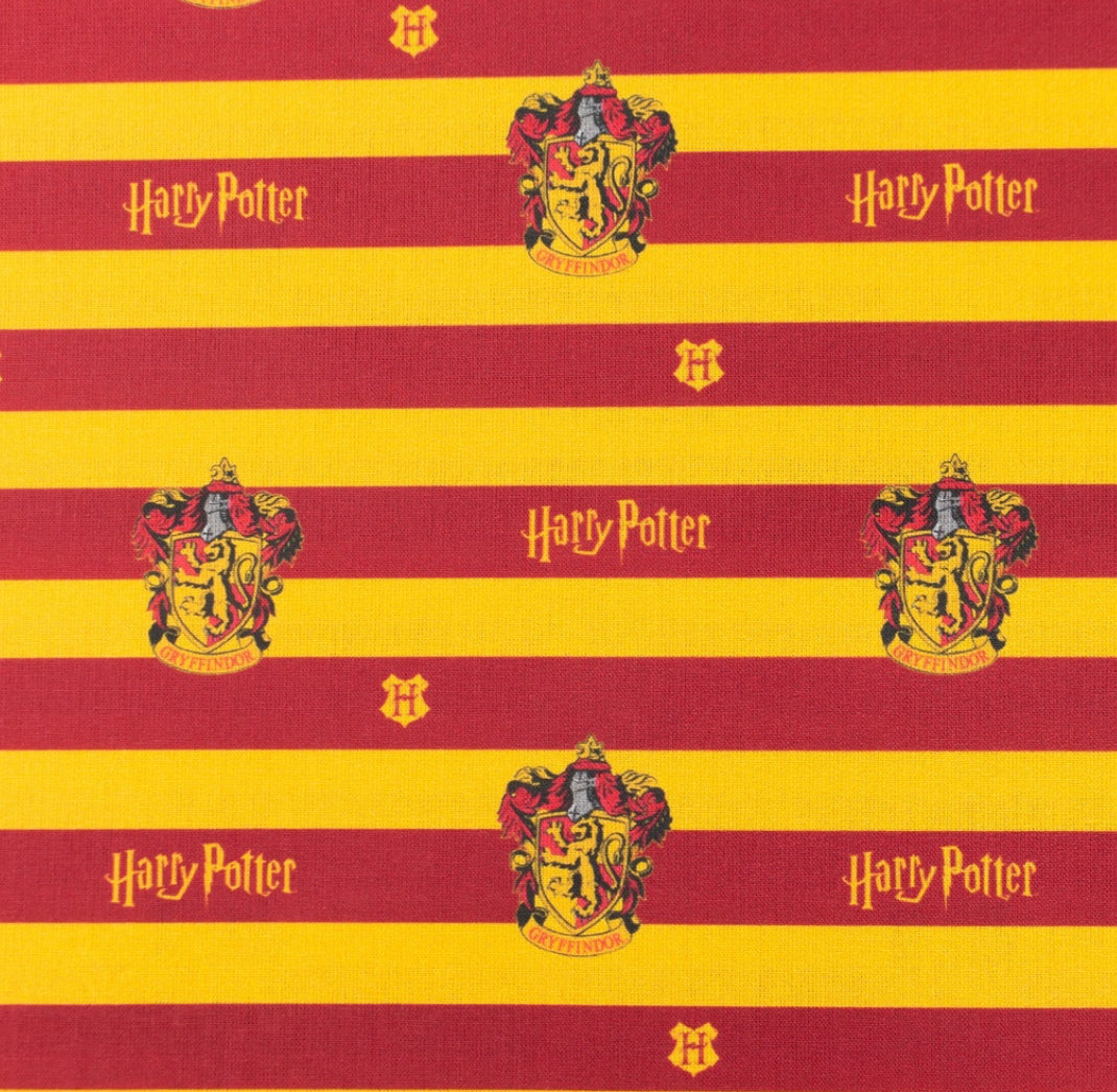 Harry Potter – Gryffindor Stripe Cotton Fabric