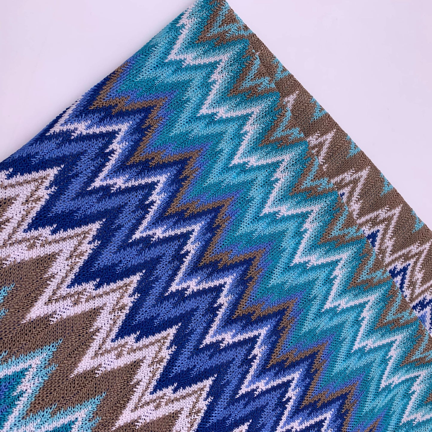 FS1234 Zigzag Chevron Knit Stretch Fabric