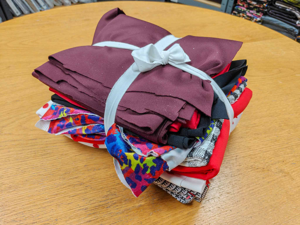 Fabric Bundle - 2kg Assorted Fabrics - 4 metre+ equivalent