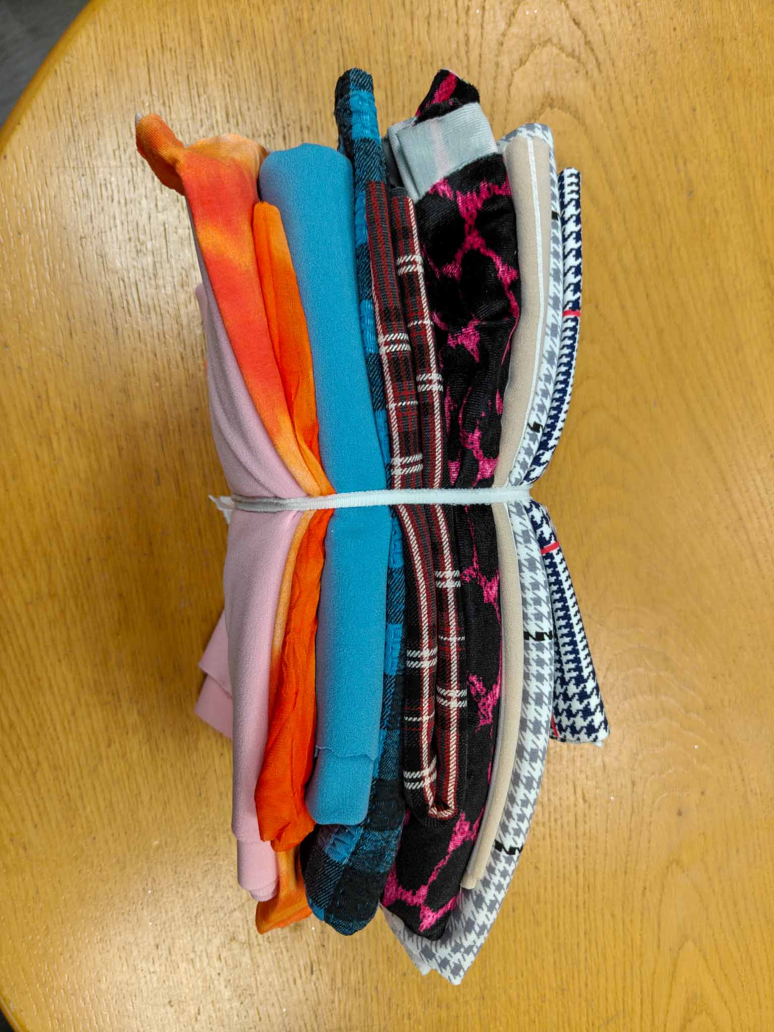 Fabric Bundle - 2kg Assorted Fabrics - 4 metre+ equivalent