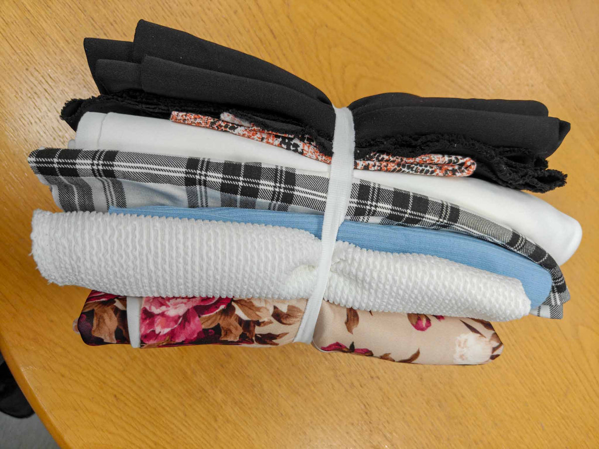 Fabric Bundle - 2kg Assorted Fabrics - 4 metre+ equivalent
