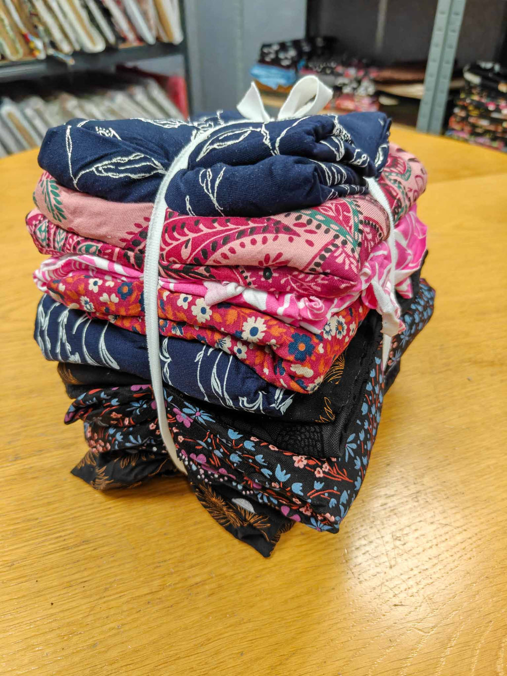 Fabric Bundle - 2kg Assorted Fabrics - 4 metre+ equivalent