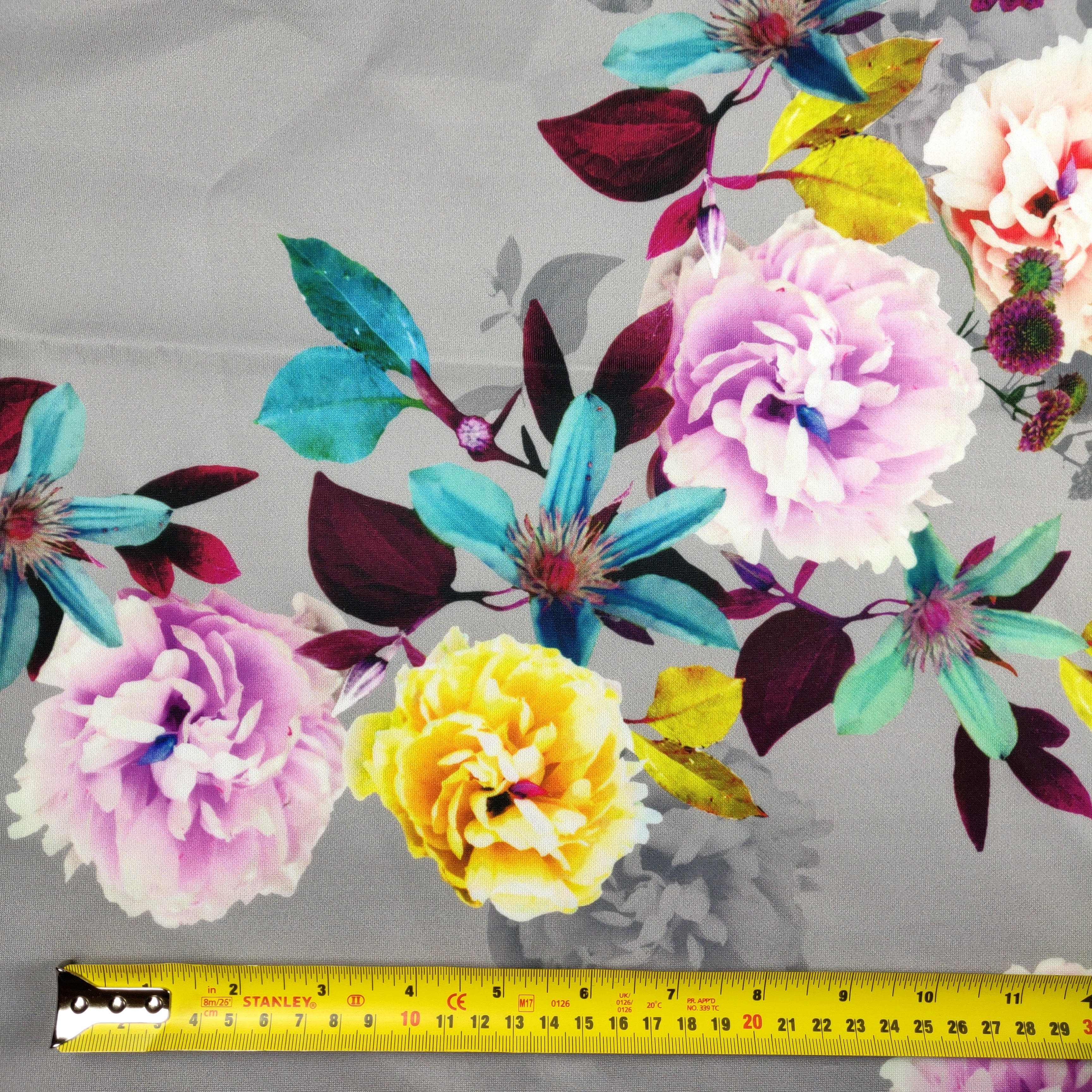 Grey Blossom Floral