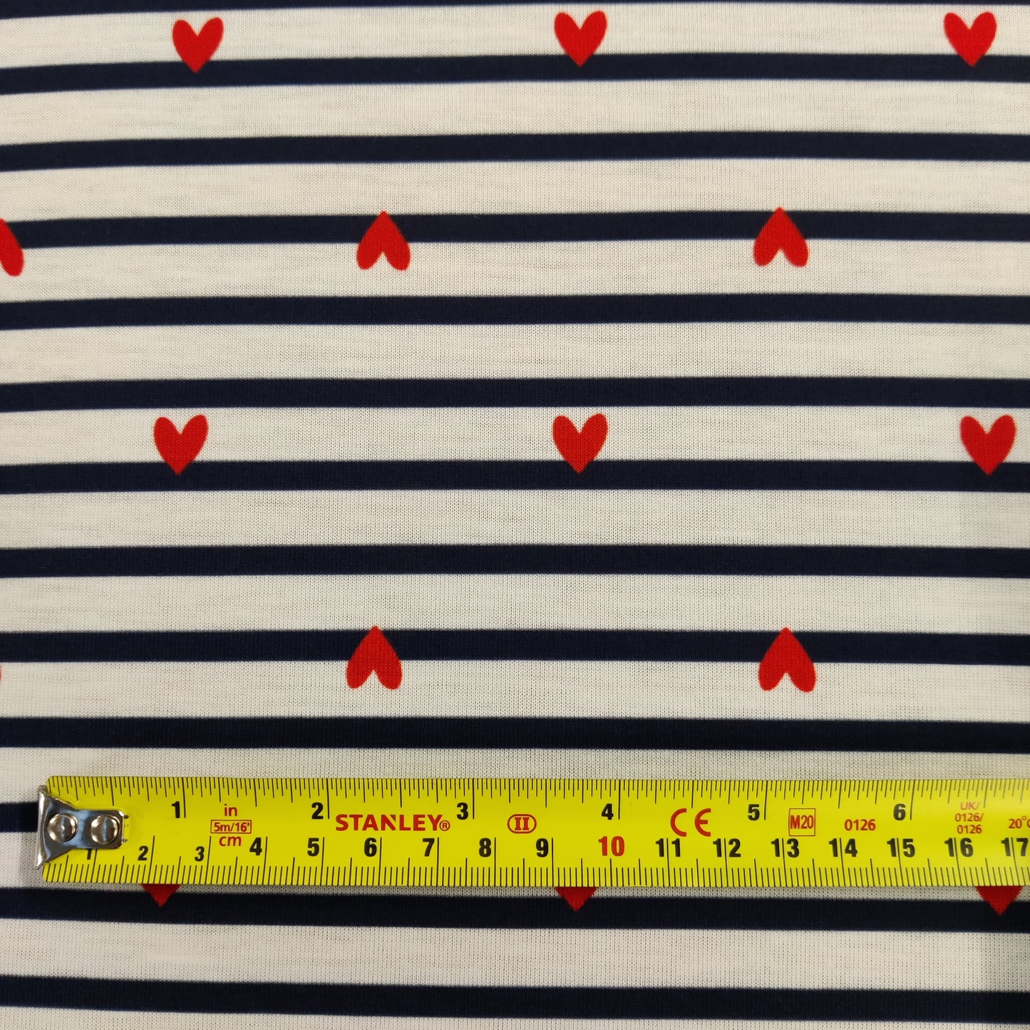 FS851 Hearts Stripe