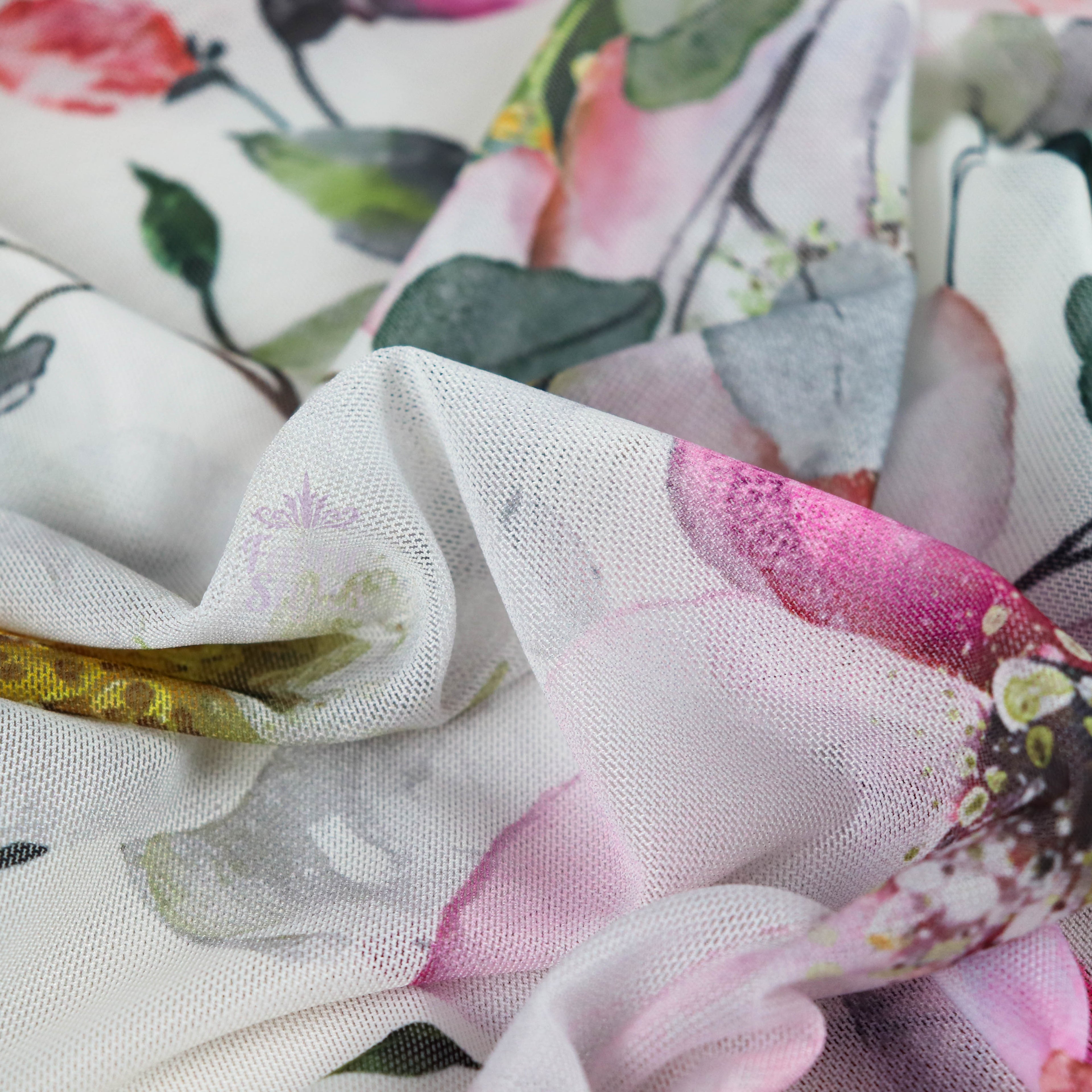 Pink Rose Garden Power Mesh