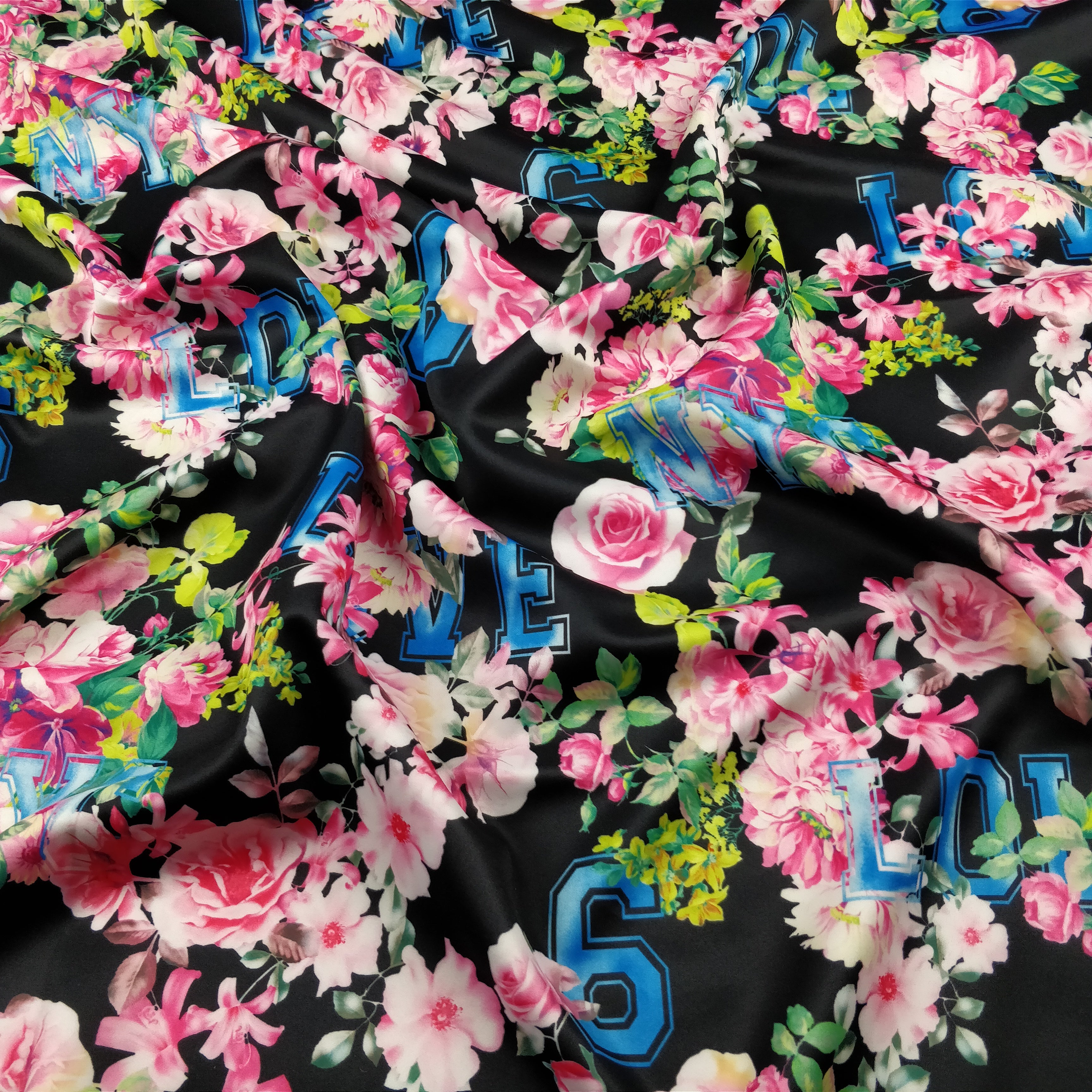 FS144_2 Floral New York Print | Fabric Styles