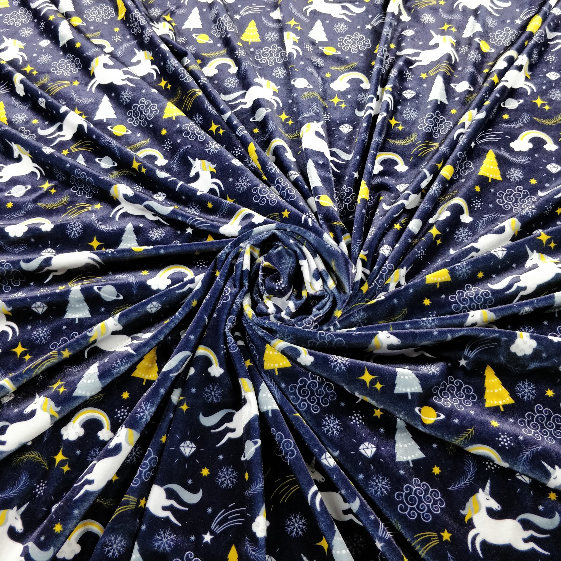 FS181_1 Xmas Unicorn | Fabric Styles