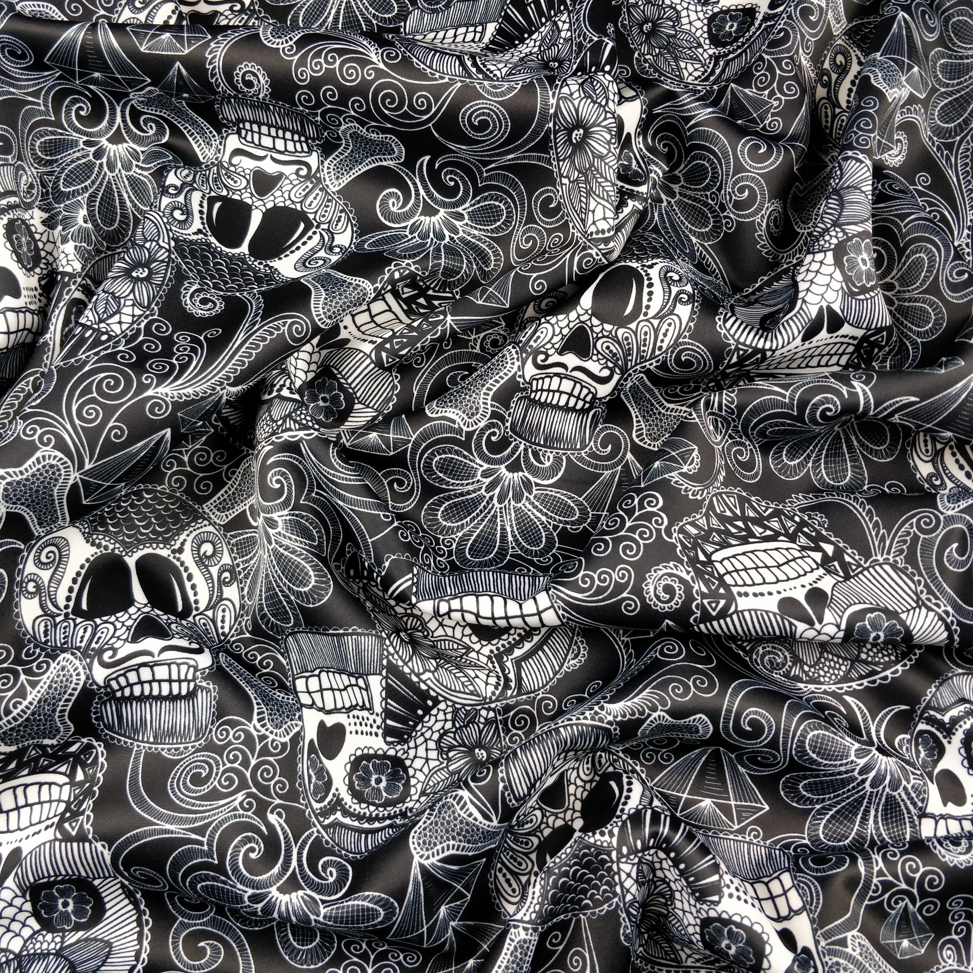 FS332 Skull and Bones | Fabric | Black and White, Cross, Diamond, Fabric, Scuba, Skull, Skulls, Spooky, Tattoo | Fabric Styles