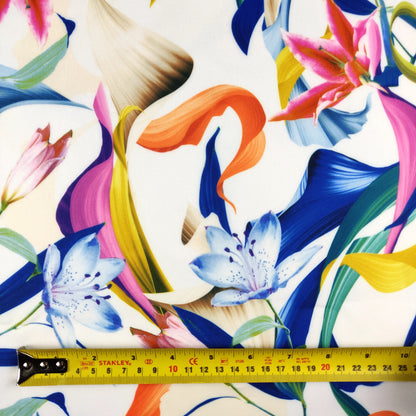 FS374 White Floral | Fabric Styles