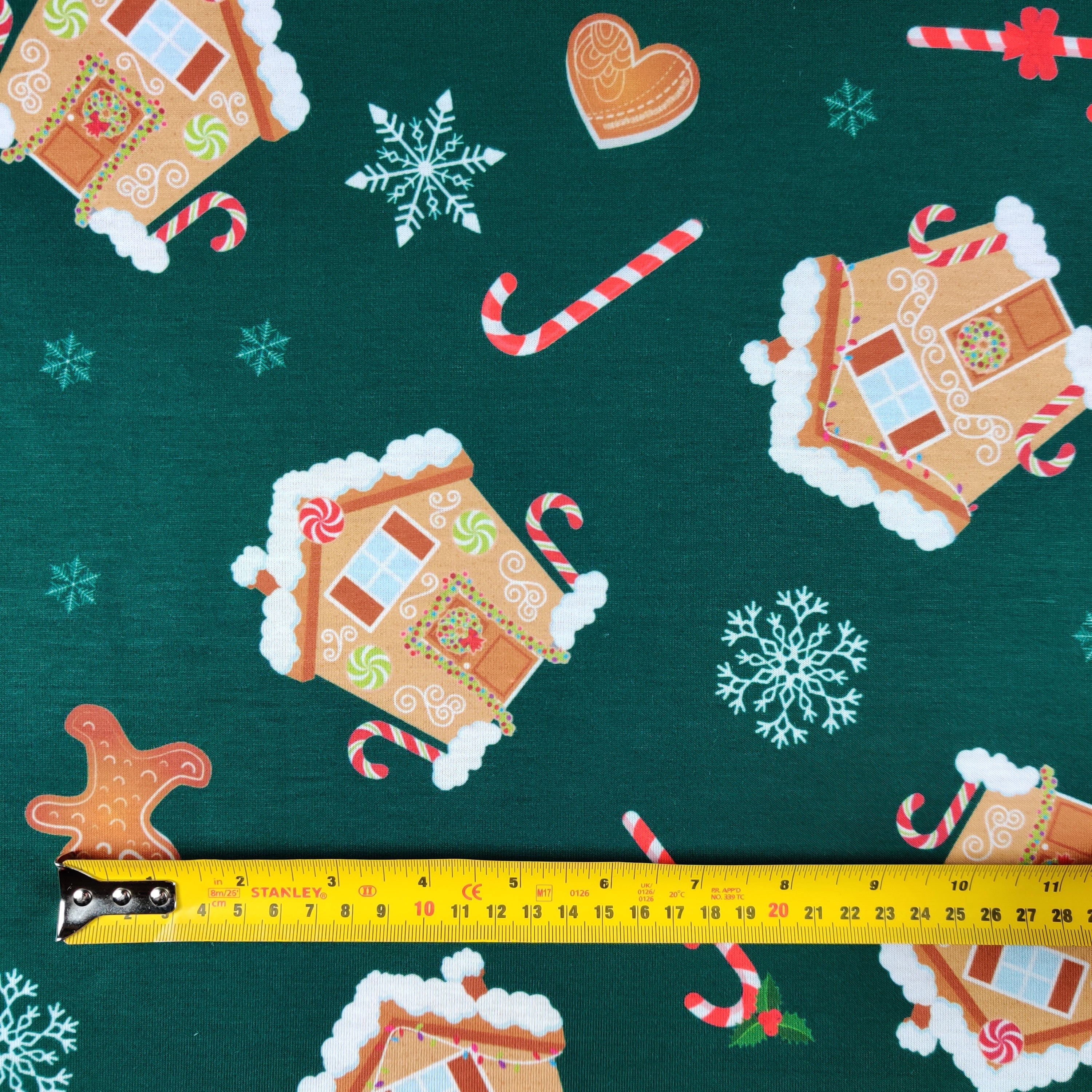 FS602 Gingerbread House | Fabric Styles