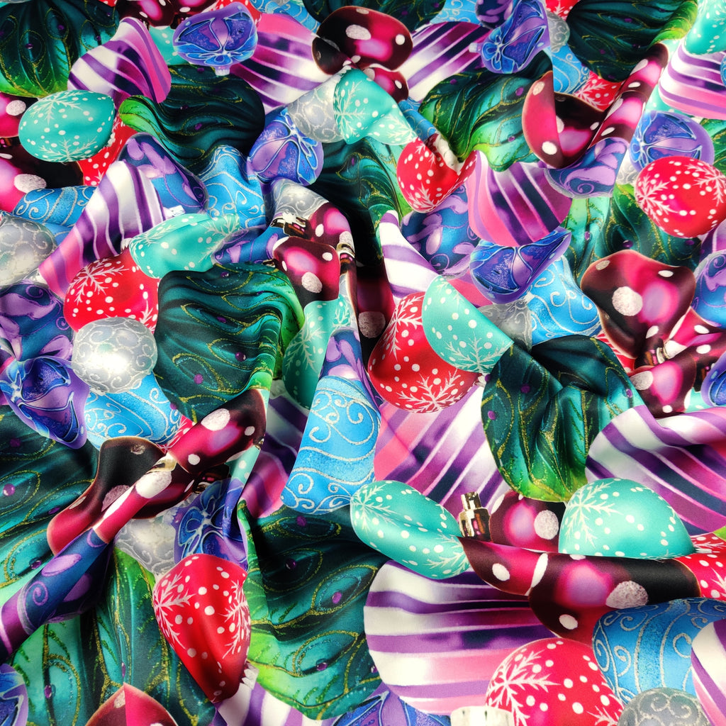 FS600 Winter Baubles | Fabric Styles
