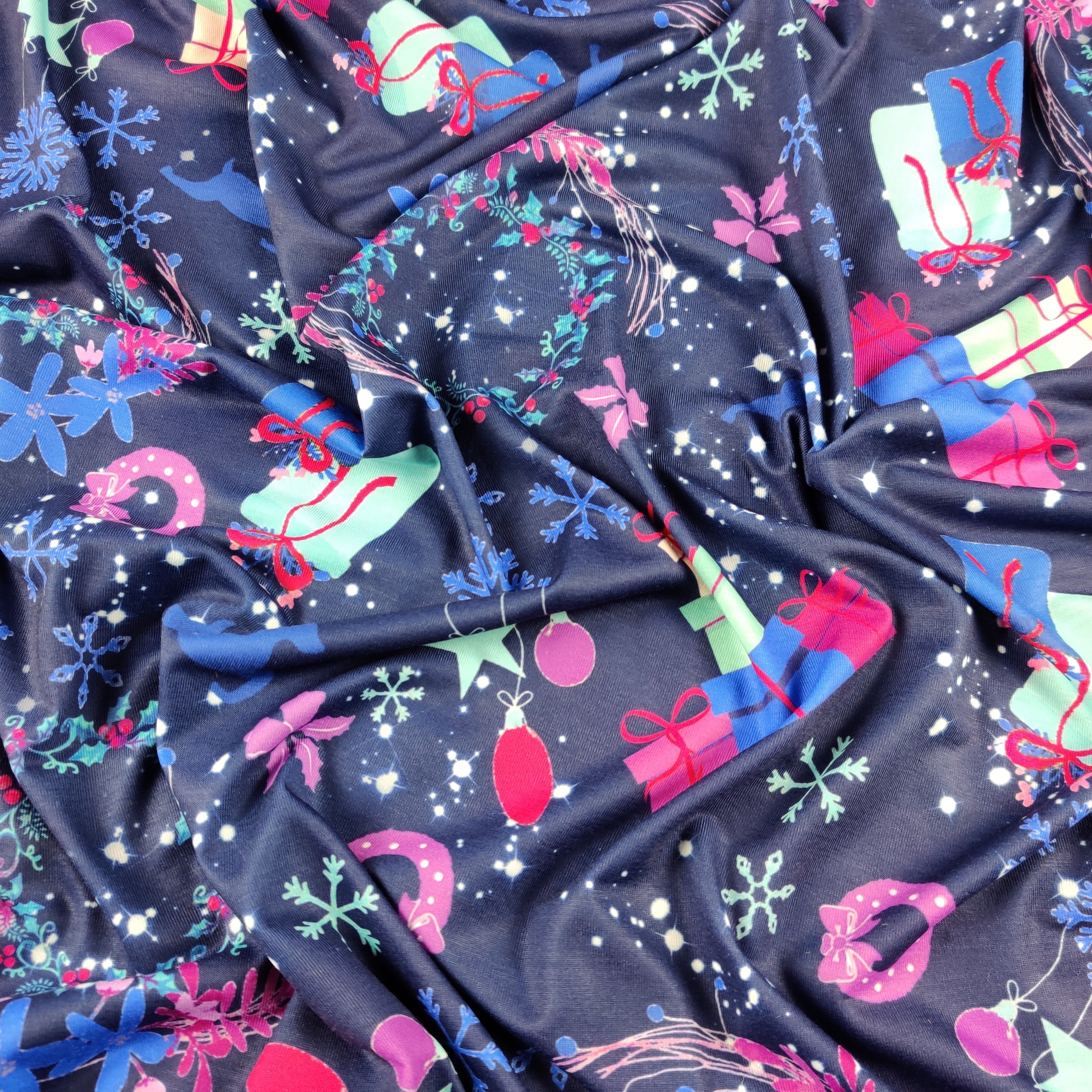 FS619 Festive Wishes | Fabric Styles