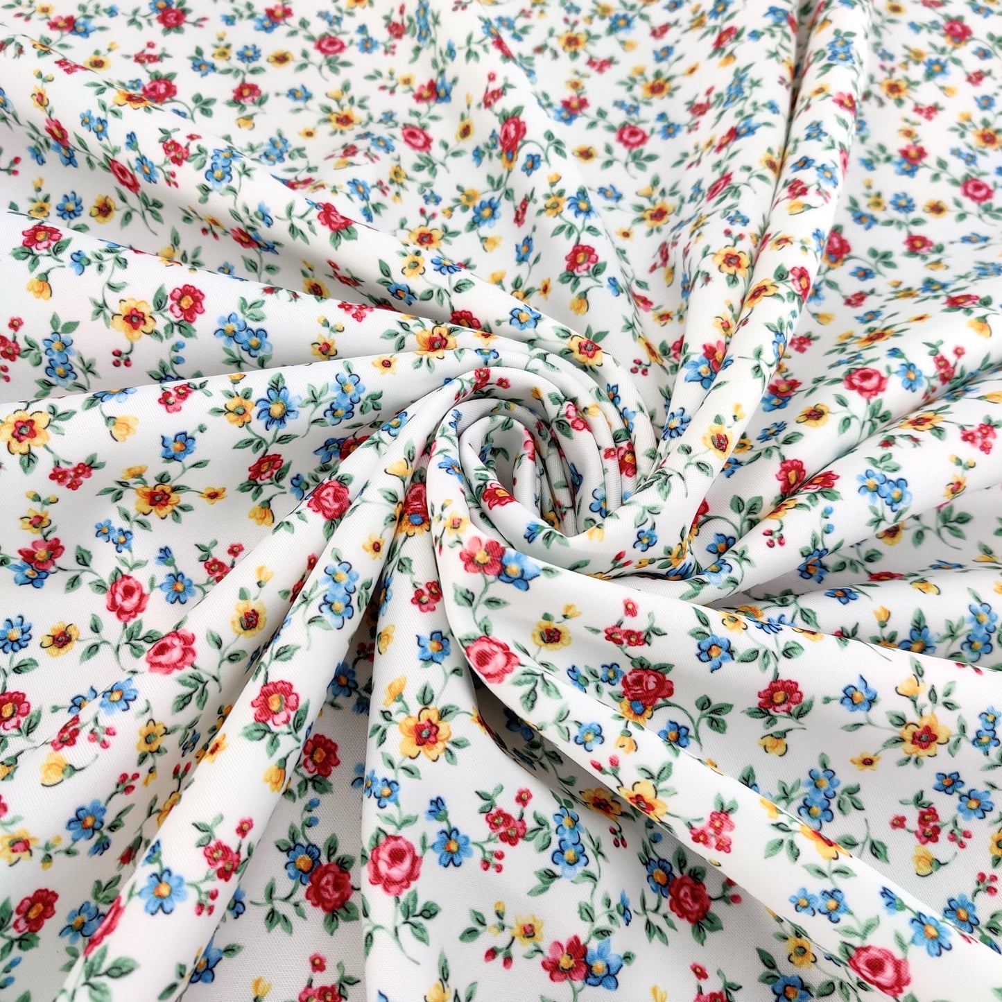 FS539 Ditsy Floral
