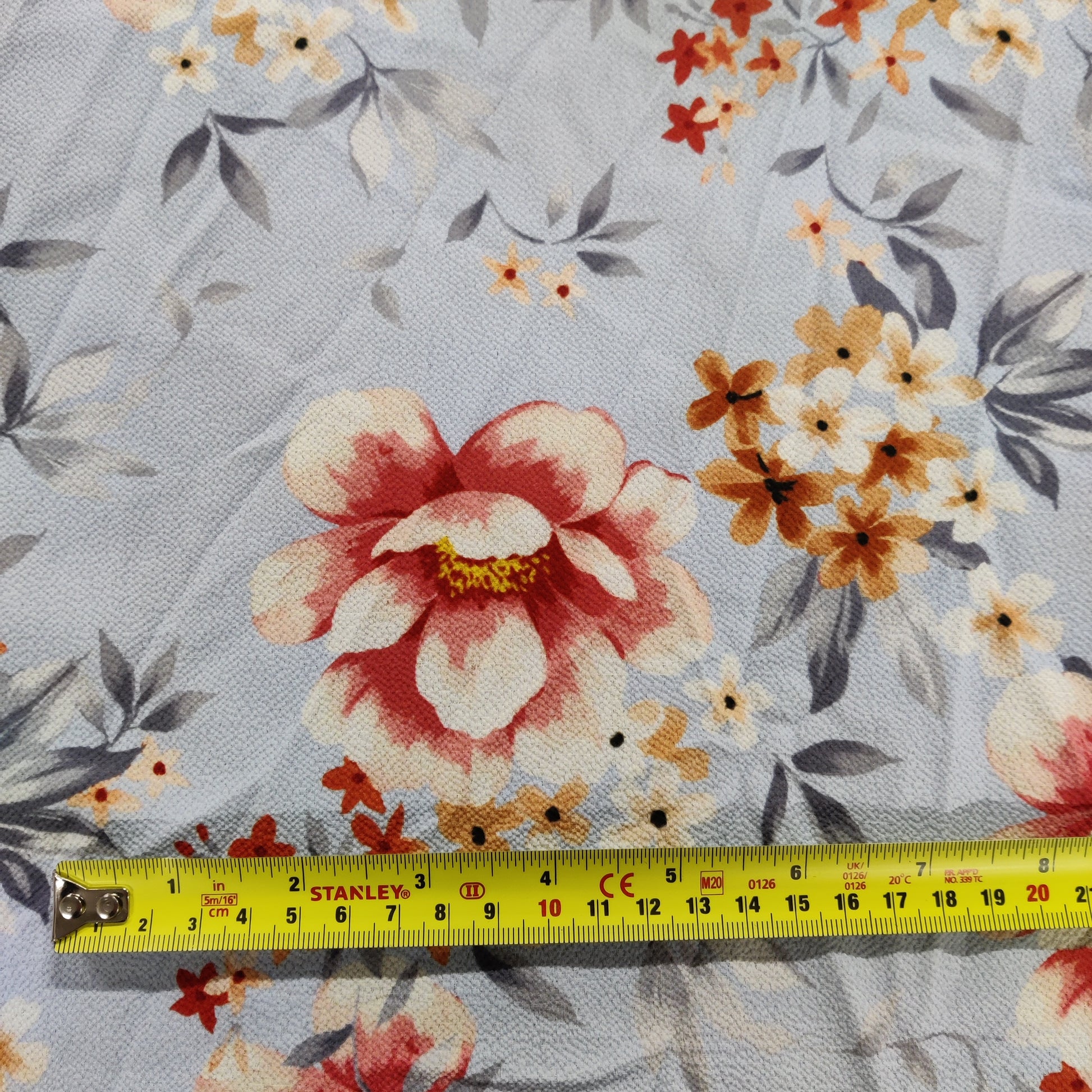 99B - 3.1m Floral | fabric, limited, sale | Fabric Styles