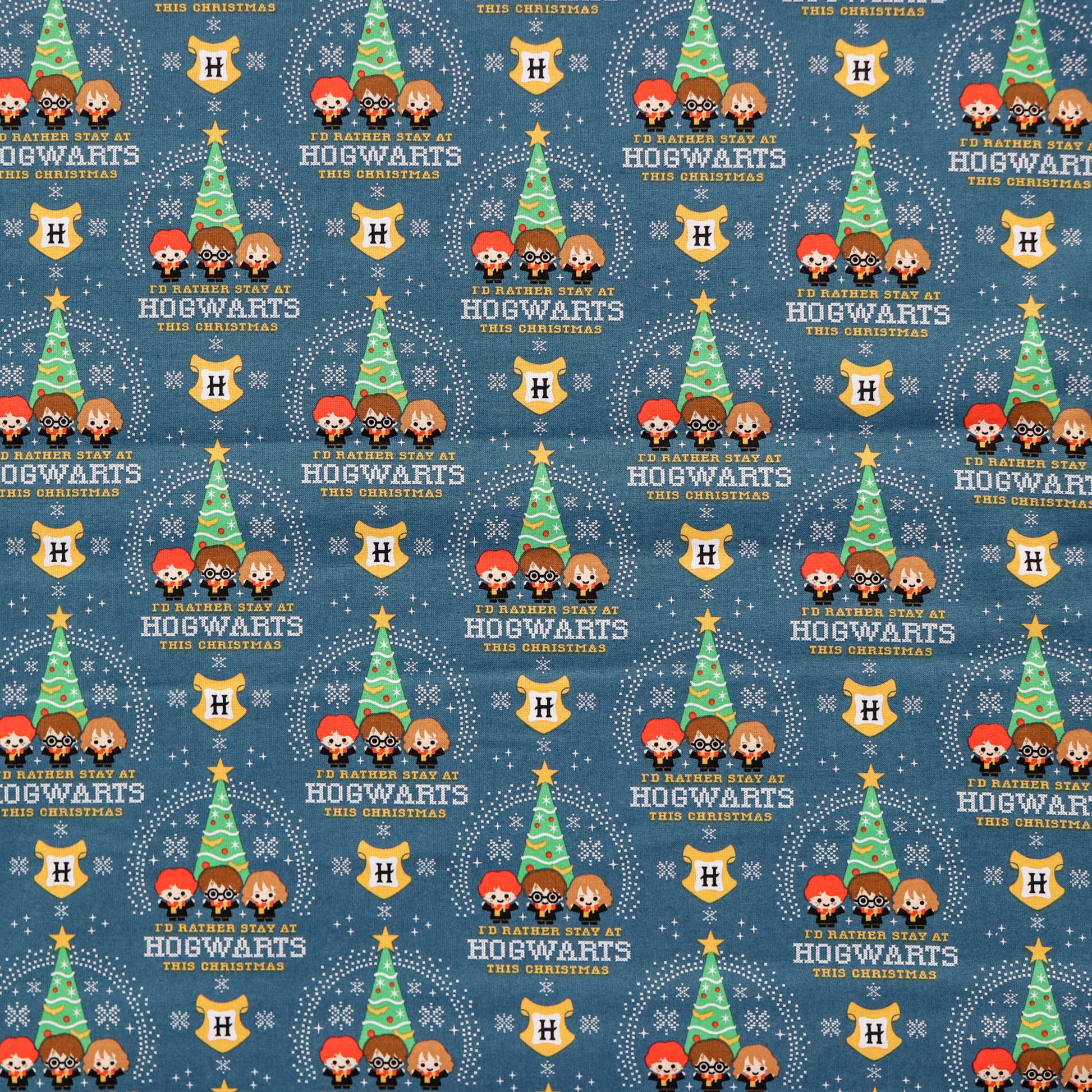 FS635_25 Harry Potter – Hogwarts Christmas Cotton Fabric | Fabric | Children, Christmas, Cotton, Fabric, FS635, Harry Potter, Hogwarts, Santa, XMAS TREE | Fabric Styles