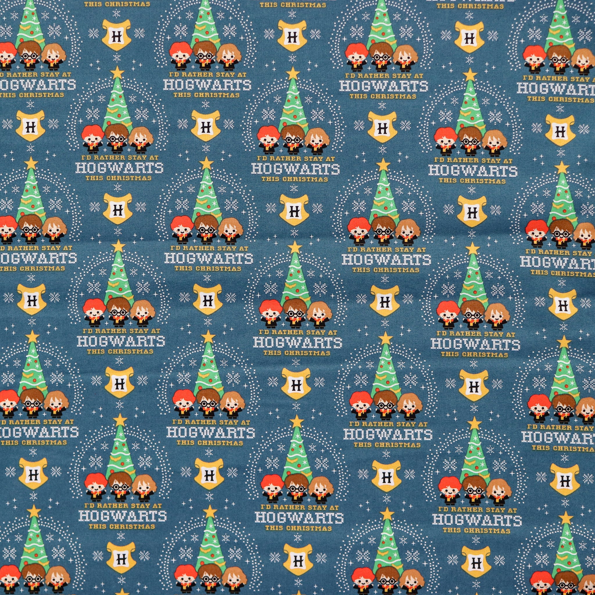 FS635_25 Harry Potter – Hogwarts Christmas Cotton Fabric | Fabric | Children, Christmas, Cotton, Fabric, FS635, Harry Potter, Hogwarts, Santa, XMAS TREE | Fabric Styles