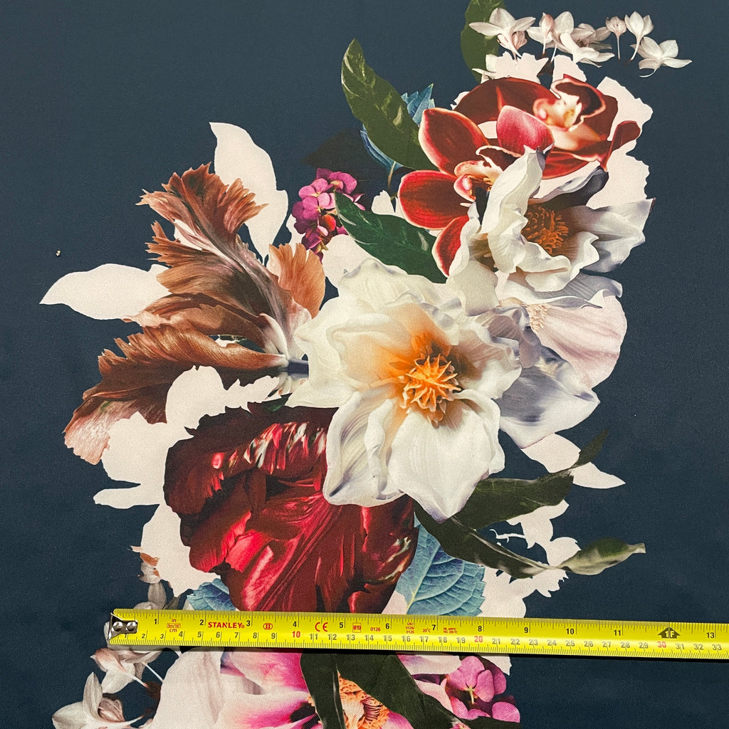 FS560 Large Floral Tile Scuba